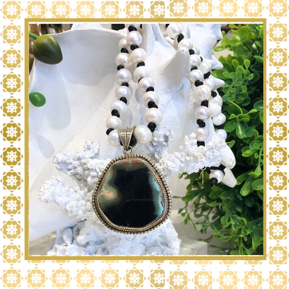 One Of A kind Pearl Necklace with Agate Pendant